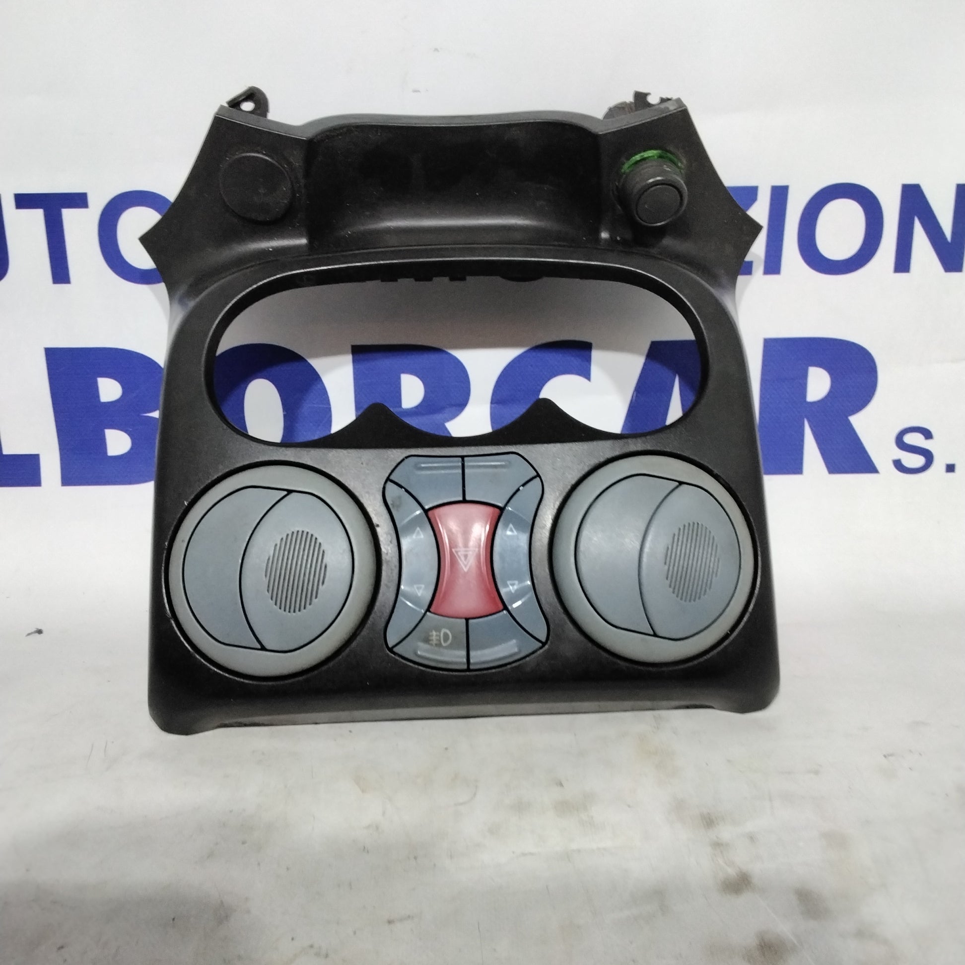 Comando climatizzatore/riscaldamento FIAT doblo 1.9 anno 2004 codice:7353726990E