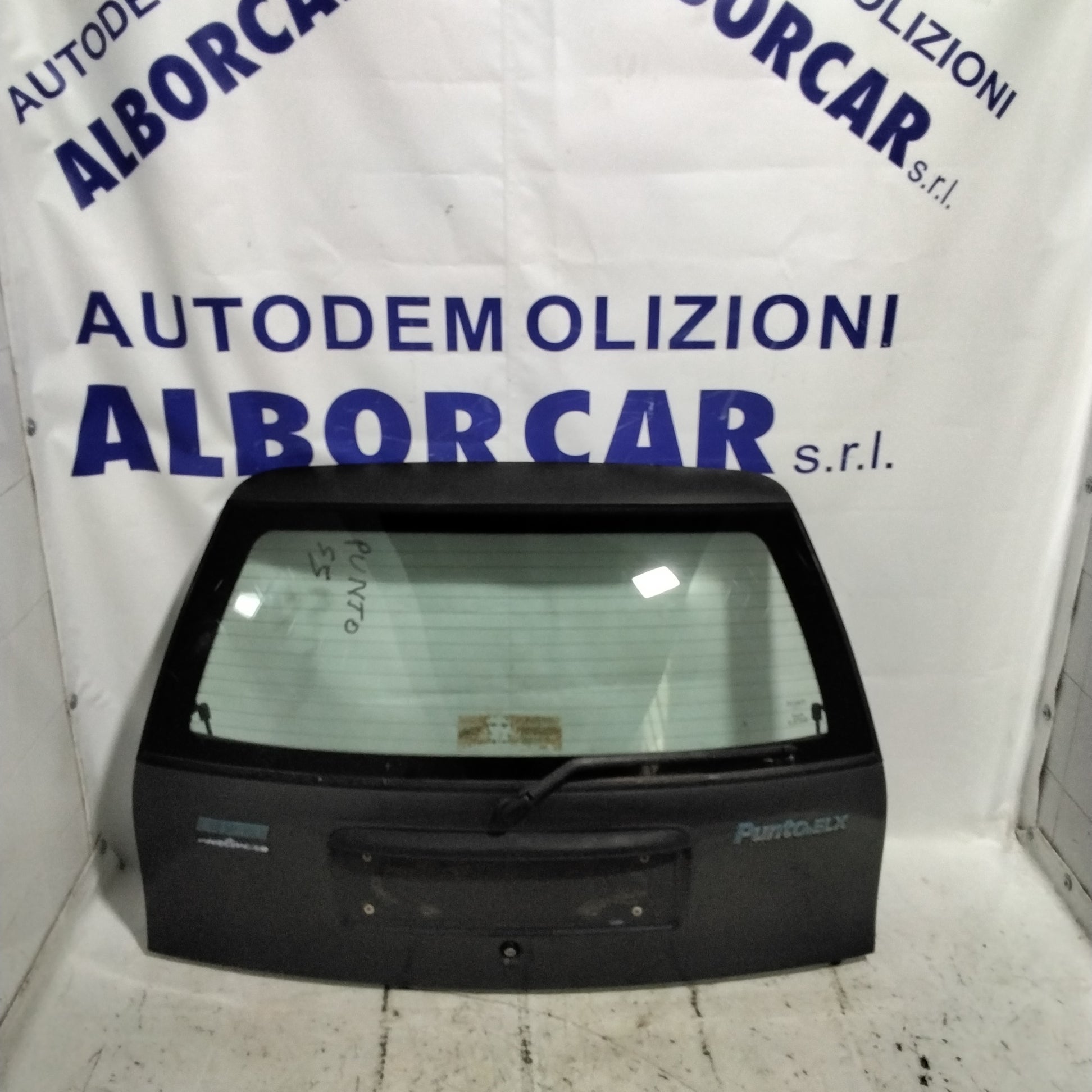 portón trasero FIAT Punto 1ª serie año 1996