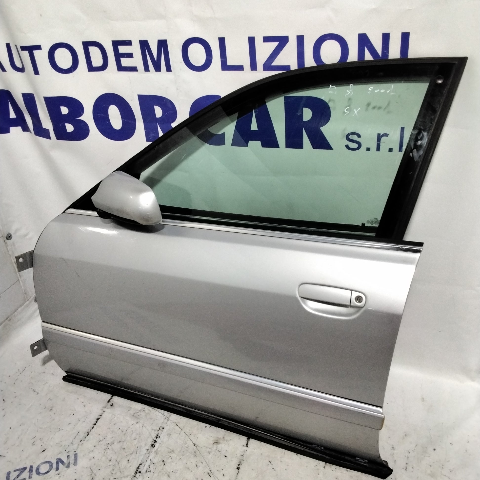 Sportello/porta anteriore sinistro AUDI A8 anno 2001