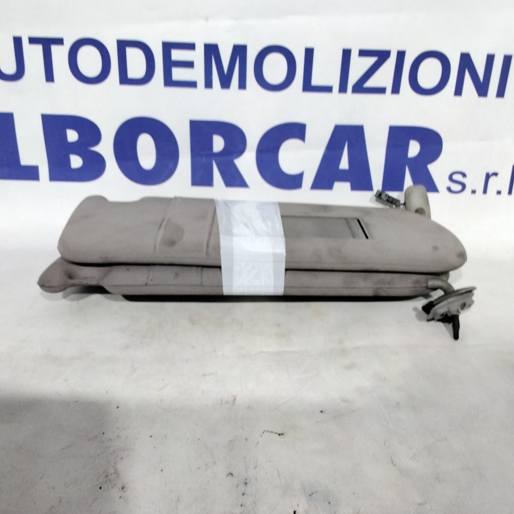 Parasol AUDI A8 año 2001