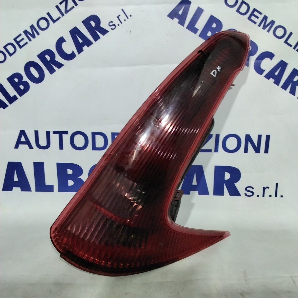 fanale stop destro PEUGEOT 206 SW anno 2005