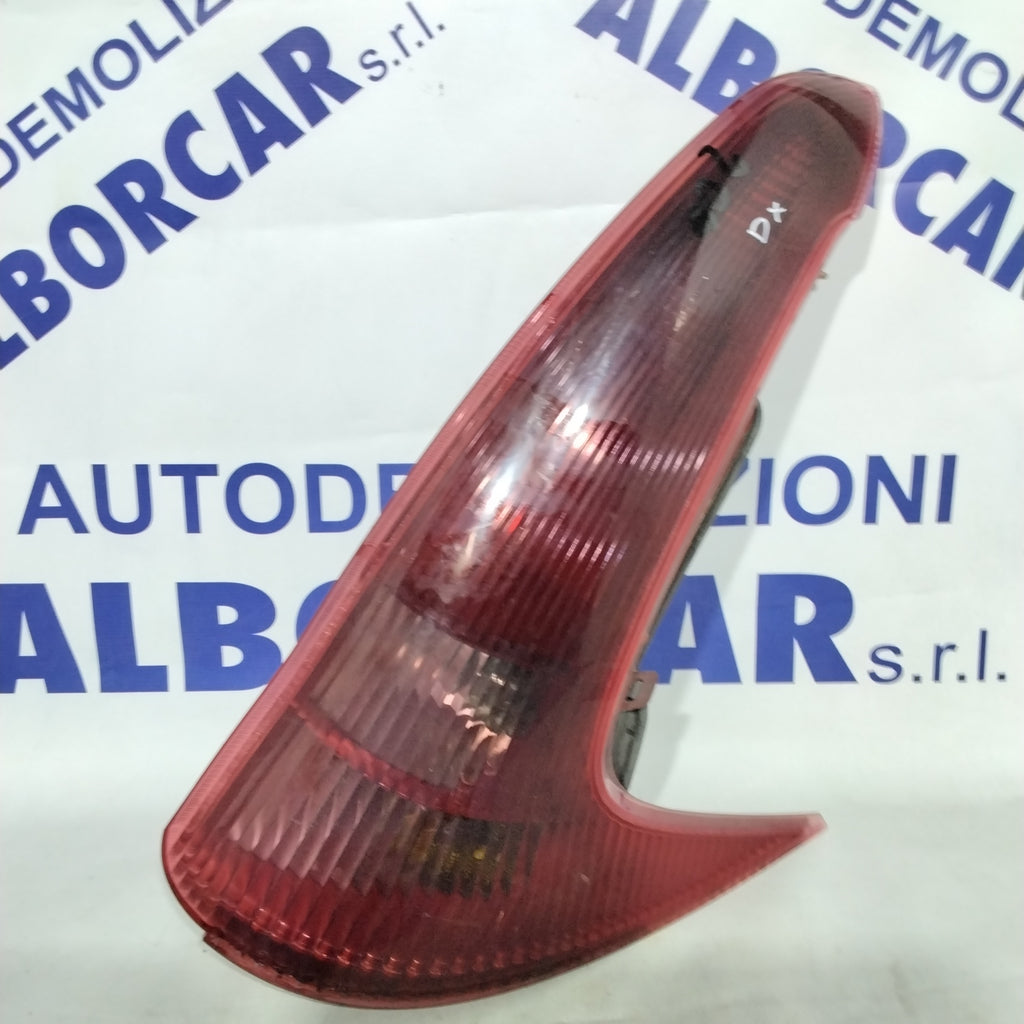 fanale stop destro PEUGEOT 206 SW anno 2005