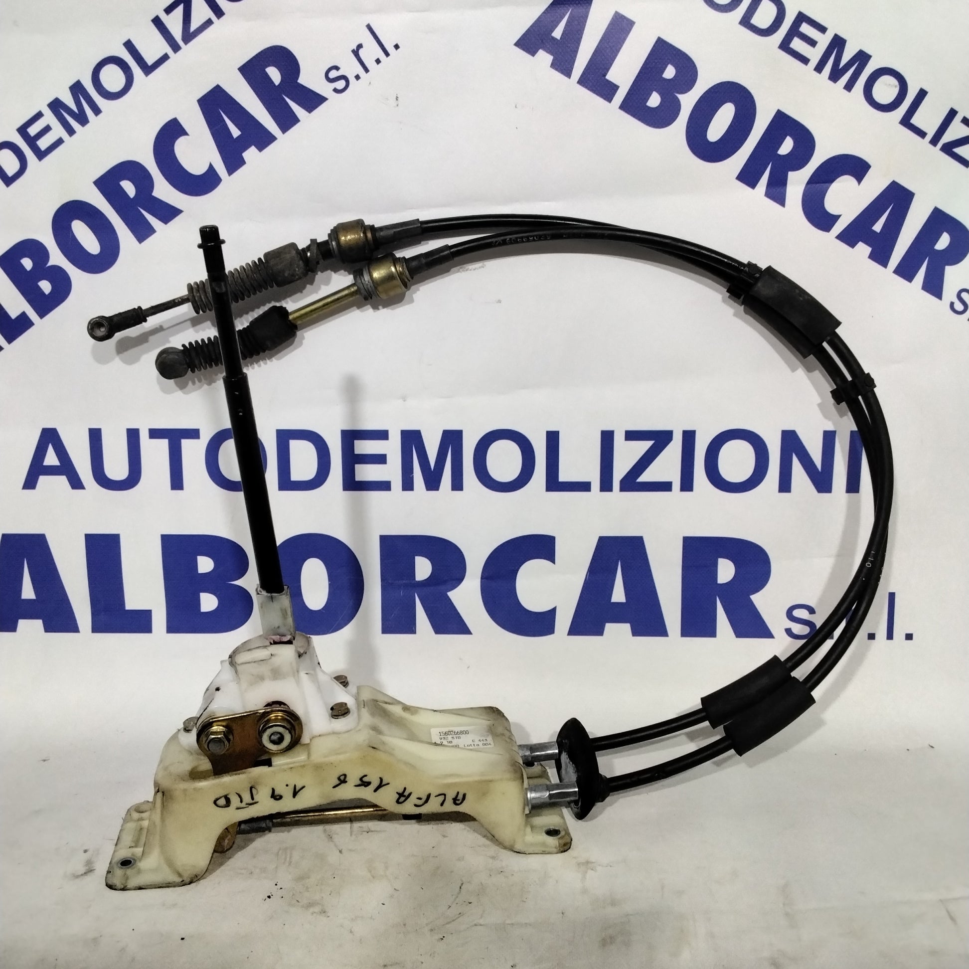 Palanca de cambio ALFA ROMEO 156 1.9 jtd año 2000 código:1560266800