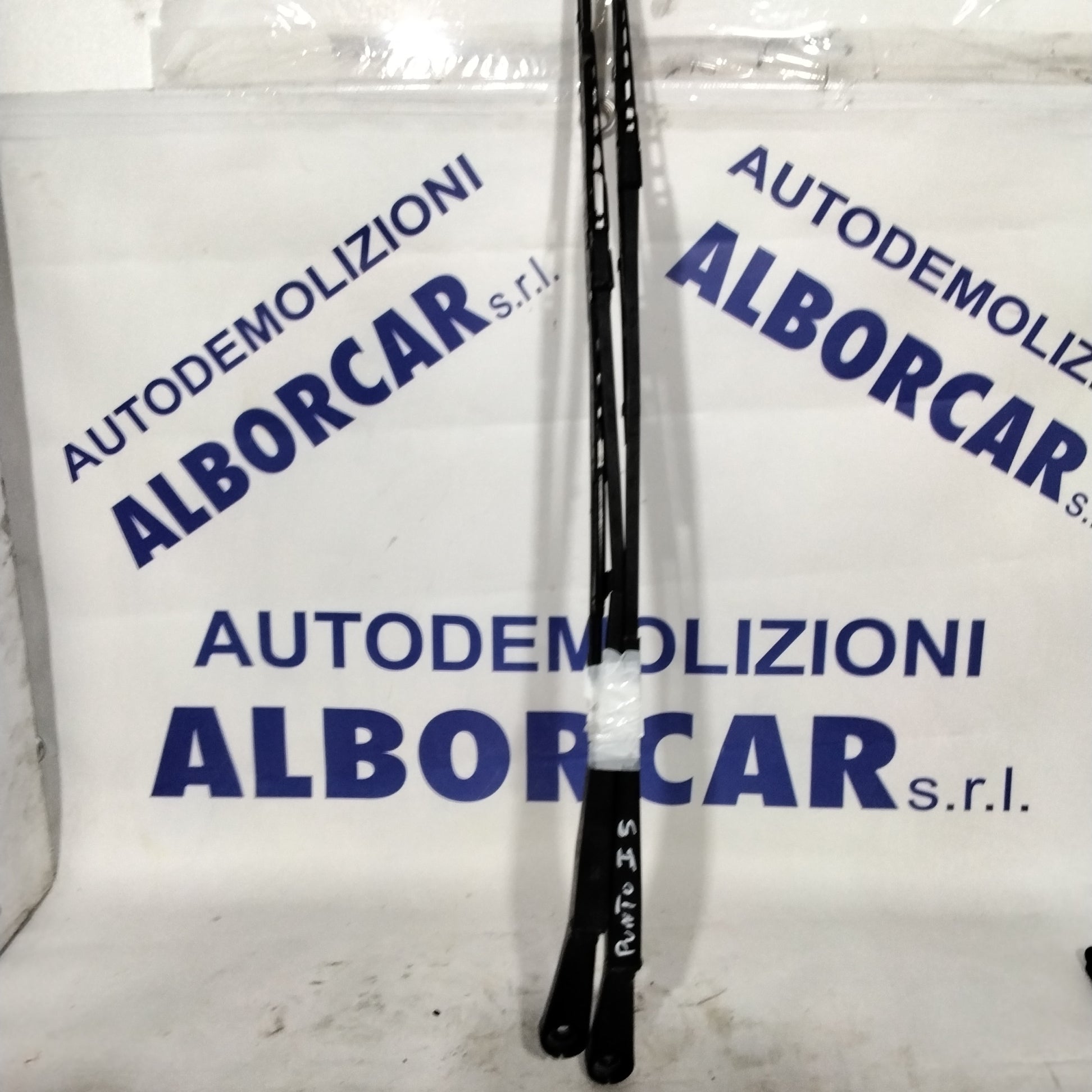 Wiper blade arms Fiat Punto first series year 1996