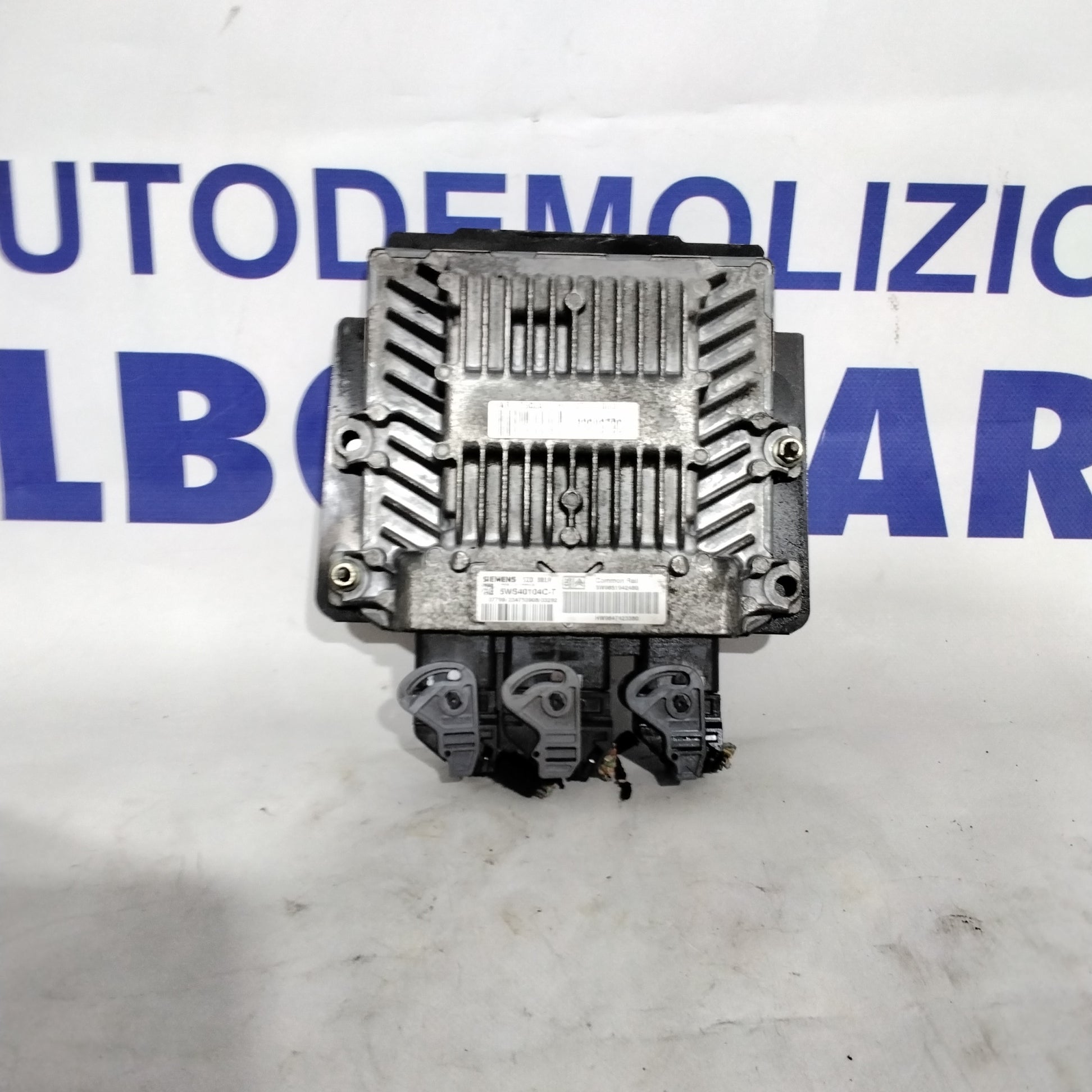 Centralina motore Siemens PEUGEOT 307 2.0 hdi anno 2003 codice:5WS40104C-T