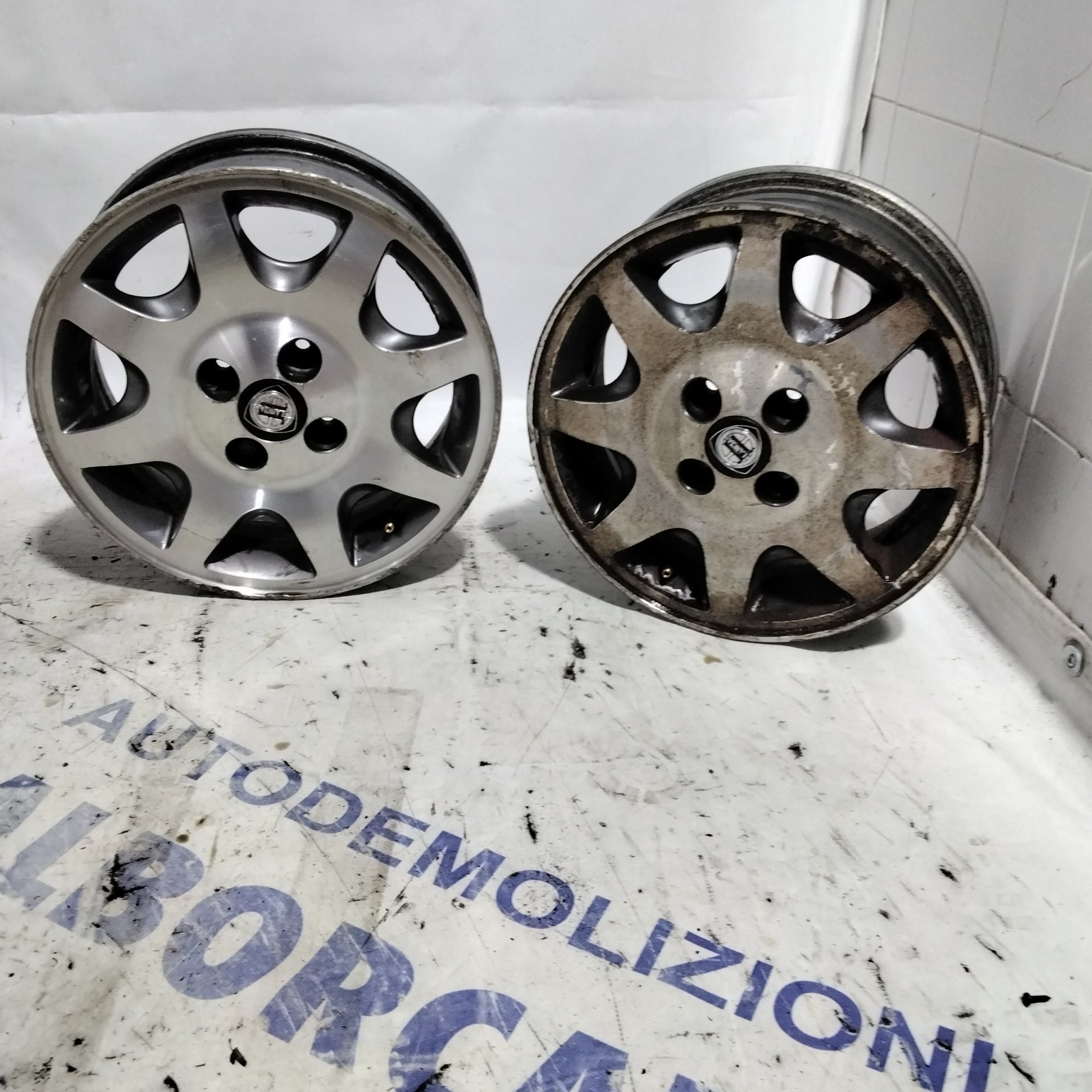 4 cerchi in lega 4 fori LANCIA 14 pollici