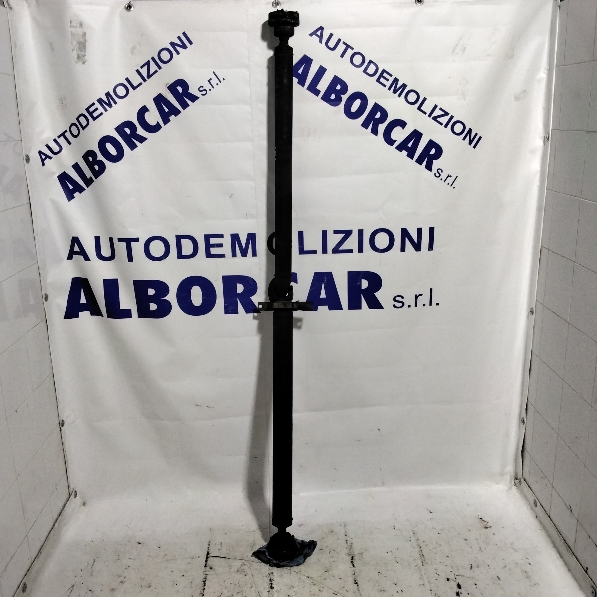 albero di trasmissione AUDI  a8 2.5 tdi anno 2001 codice:4D0521101N