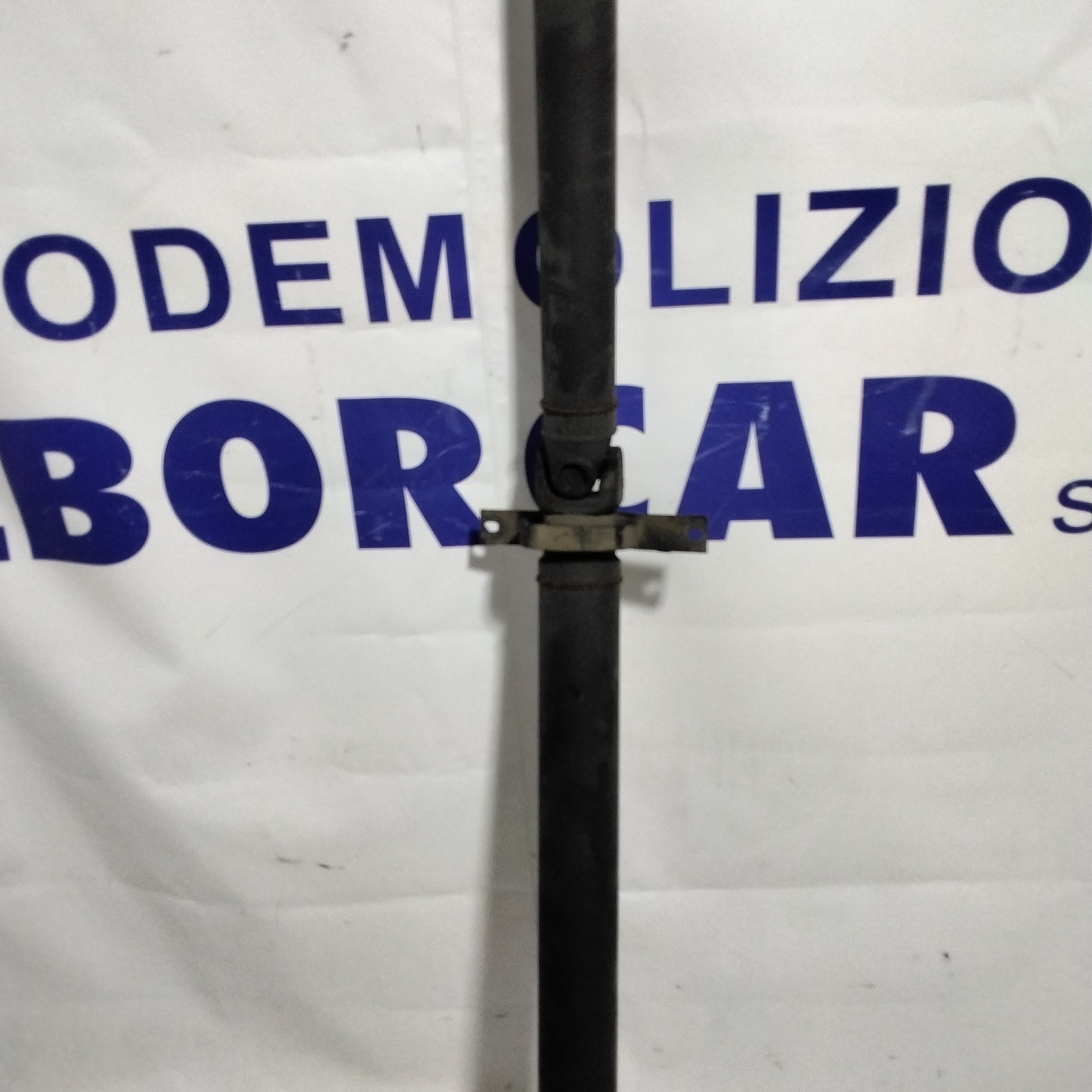 albero di trasmissione AUDI  a8 2.5 tdi anno 2001 codice:4D0521101N