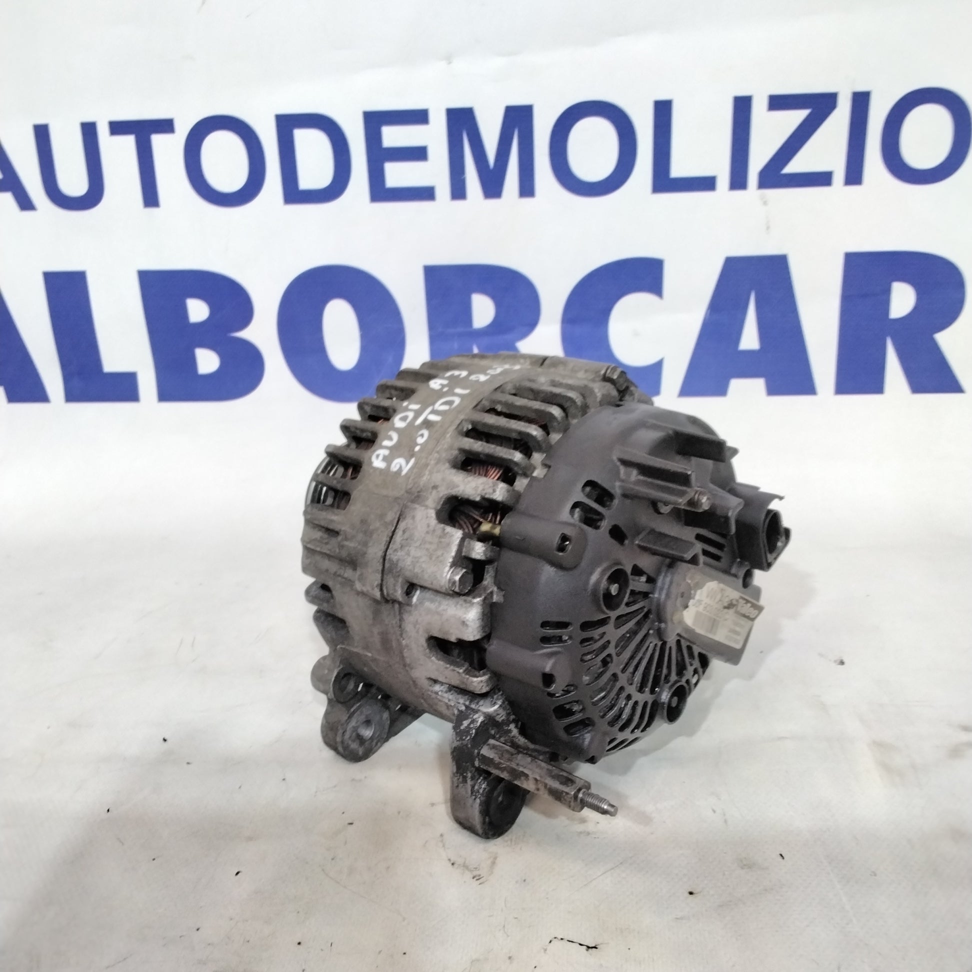Alternatore AUDI A3 2.0 tdi anno 2003 codice :06F903023
