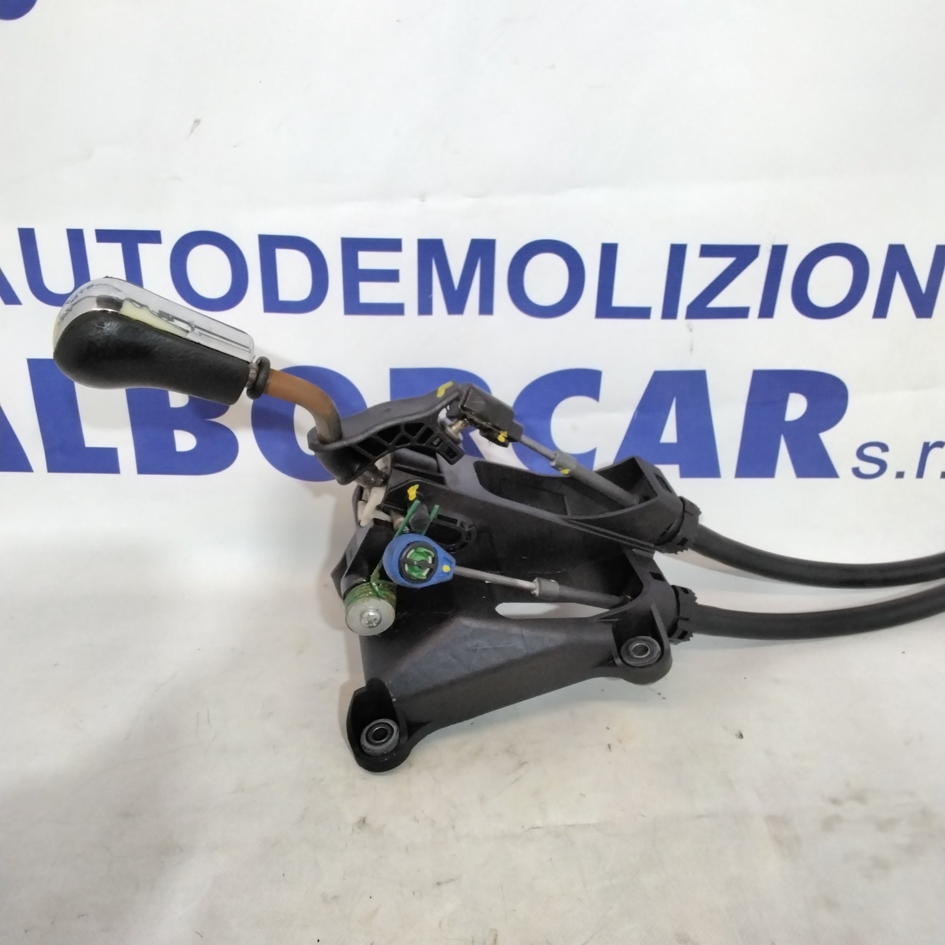 Palanca de cambios completa TOYOTA corolla verso 1.6 gasolina año 2007