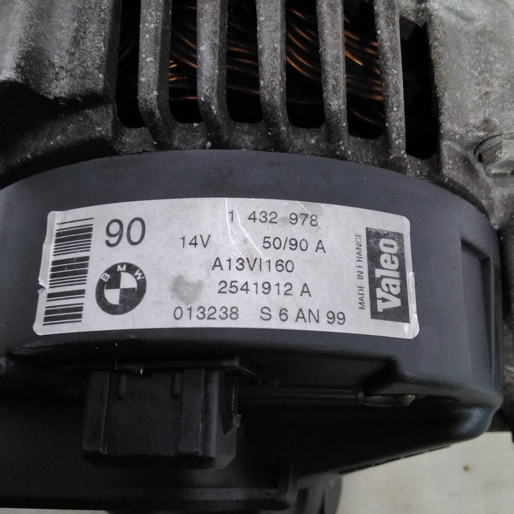 Alternatore BMW z3 2.0 benzina(E36/E46/E39) anno 1998 codice:1432978