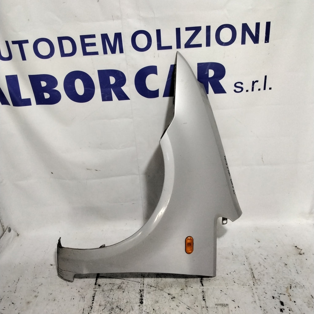 parafango fianchetto anteriore sinistro FORD focus C-MAX anno 2004