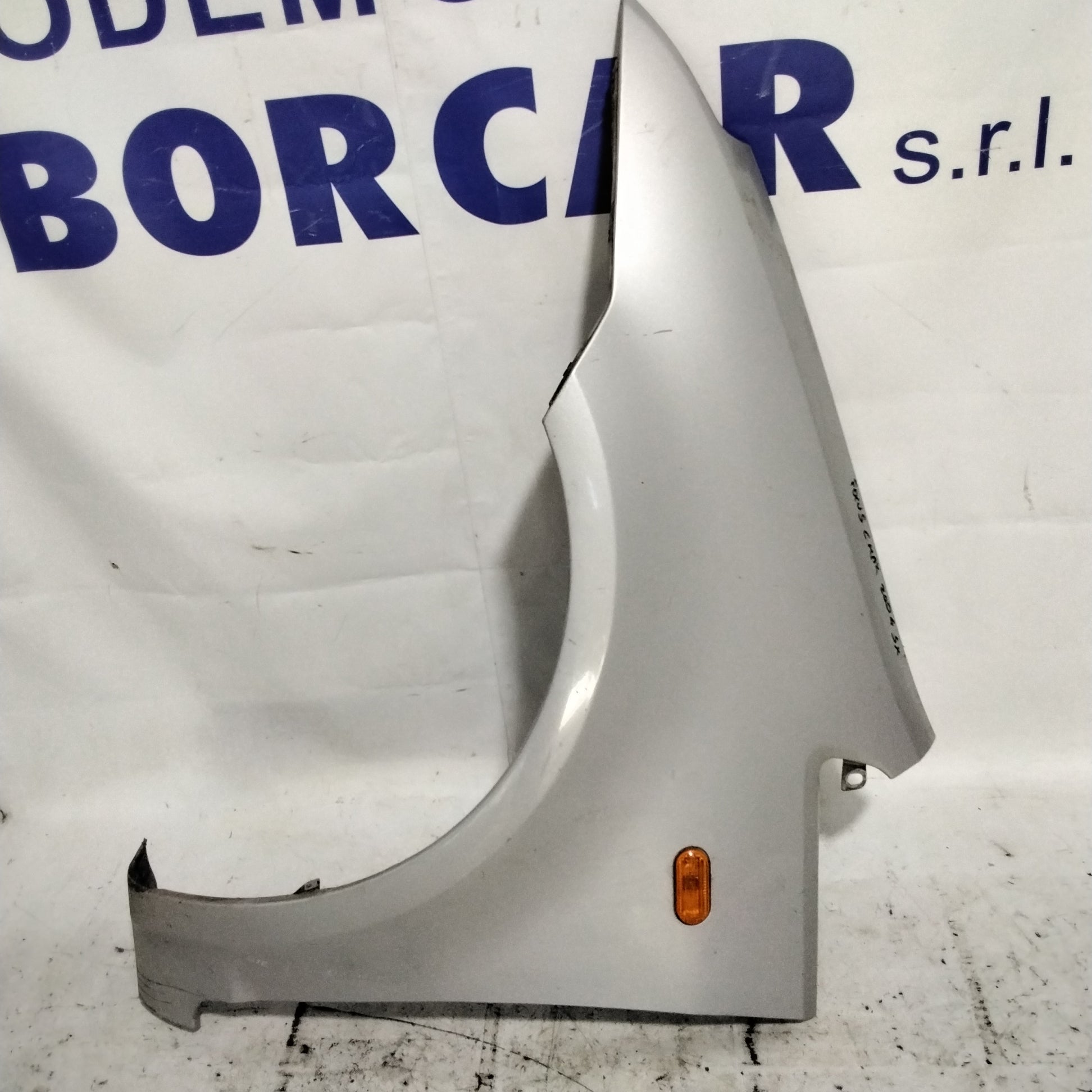 parafango fianchetto anteriore sinistro FORD focus C-MAX anno 2004