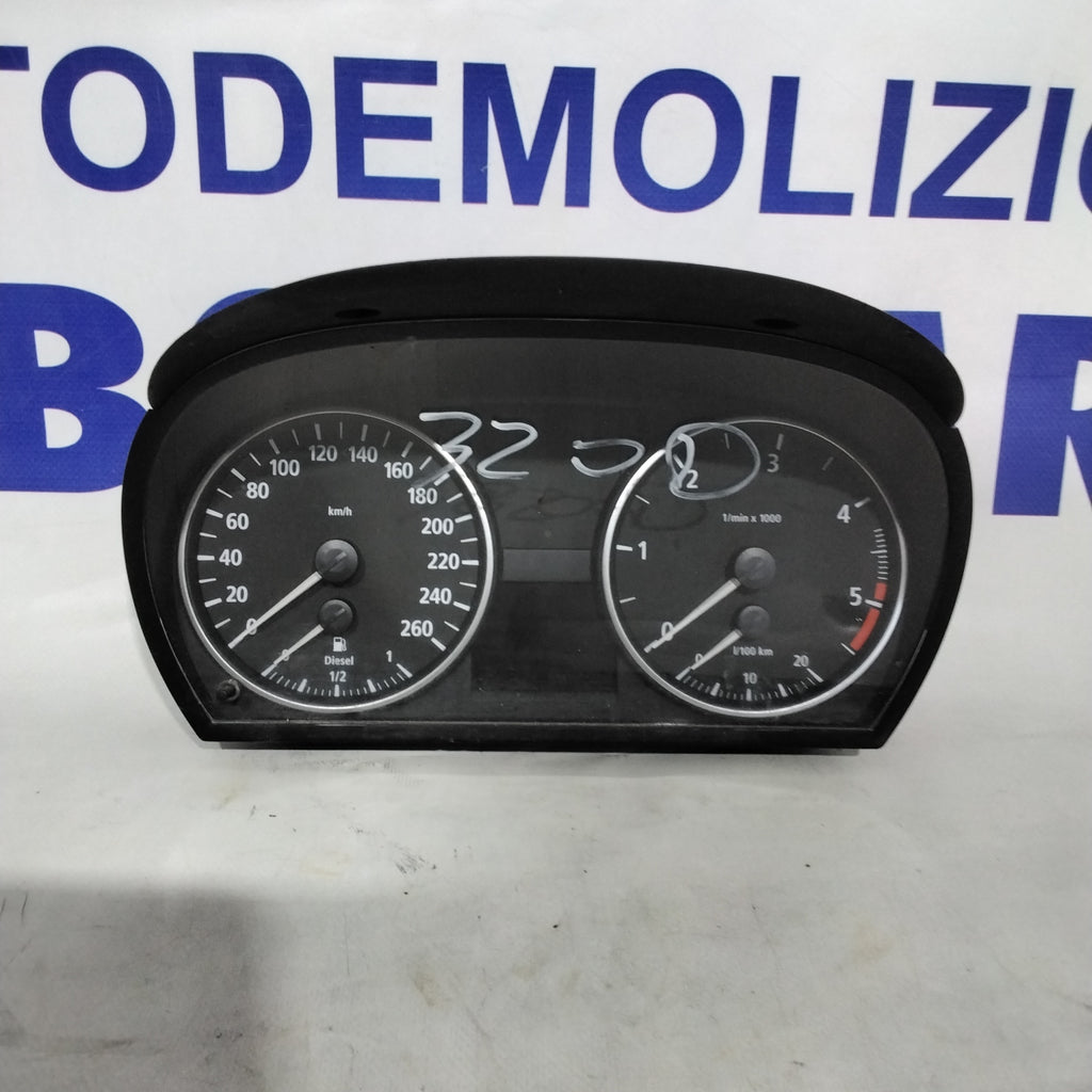Quadro strumento /contachilometri BMW 3 serie 320  (E90)anno 2006 codice:9110205-02
