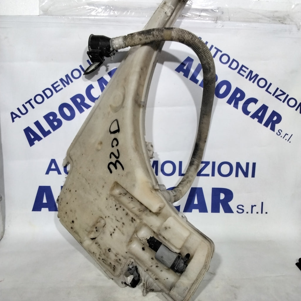 Depósito de agua limpiaparabrisas BMW 320 diésel año 2006
