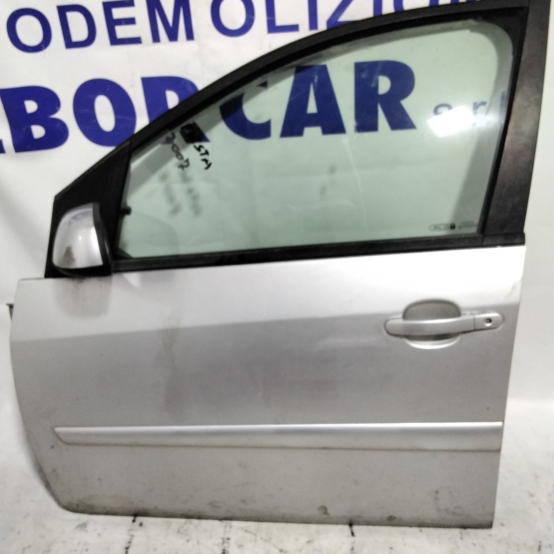 Sportello anteriore sinistro FORD fiesta anno 2007