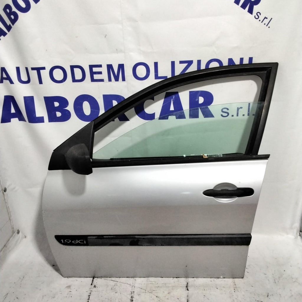 Sportello anteriore sinistro RENAULT megane anno 2005