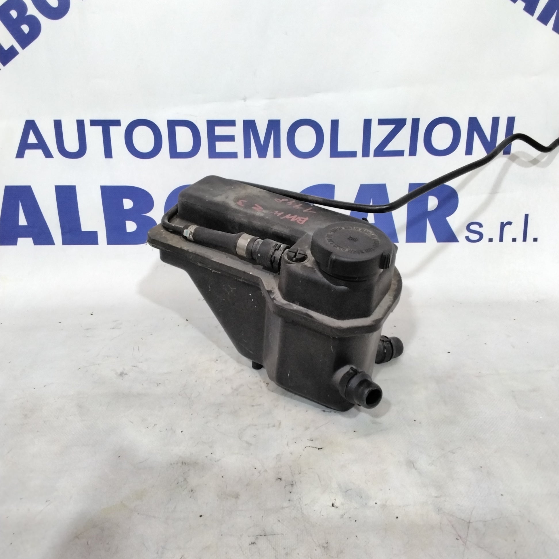 BMW Z3 2.0 petrol year 1998 Coolant Expansion Tank code:17111439114
