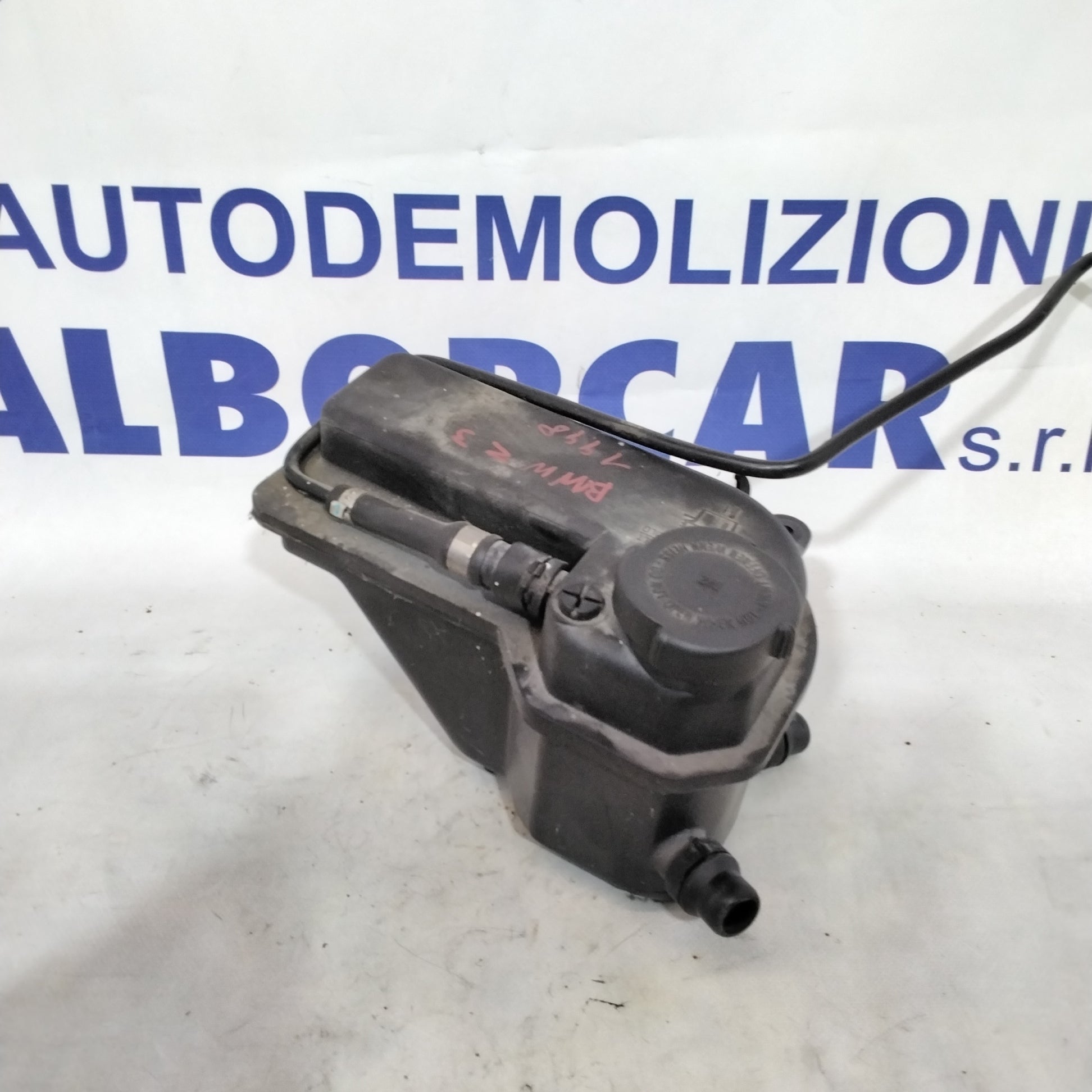 BMW Z3 2.0 petrol year 1998 Coolant Expansion Tank code:17111439114