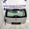 Portón trasero Renault Megane año 2005