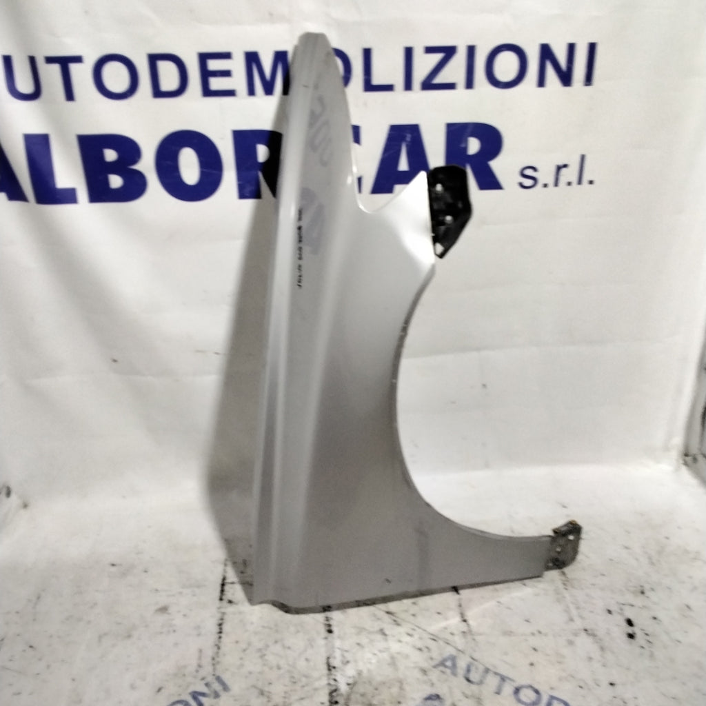 parafango  fianchetto anteriore destro volvo S40 anno 2008