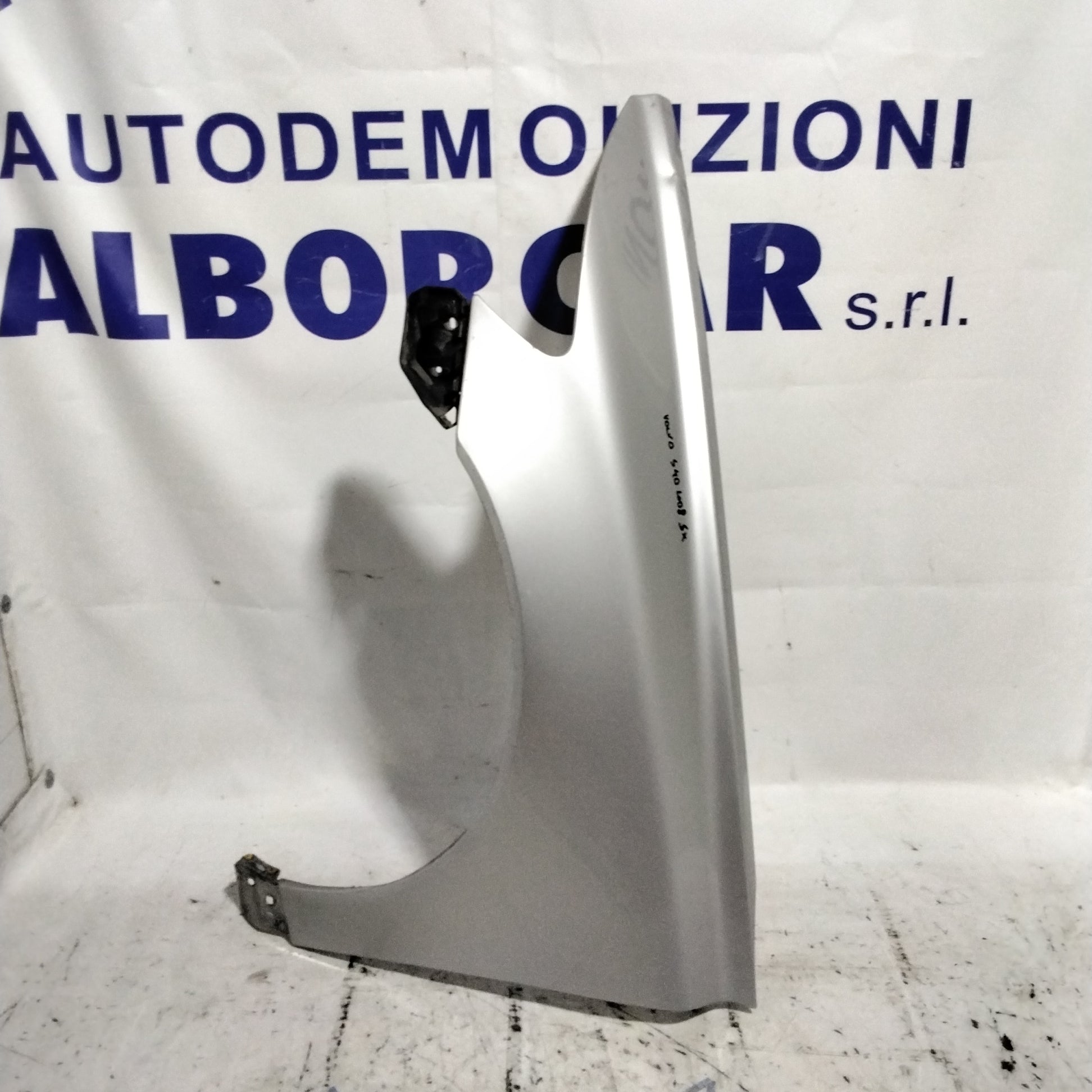 parafango fianchetto anteriore sinistro volvo S40 anno 2008