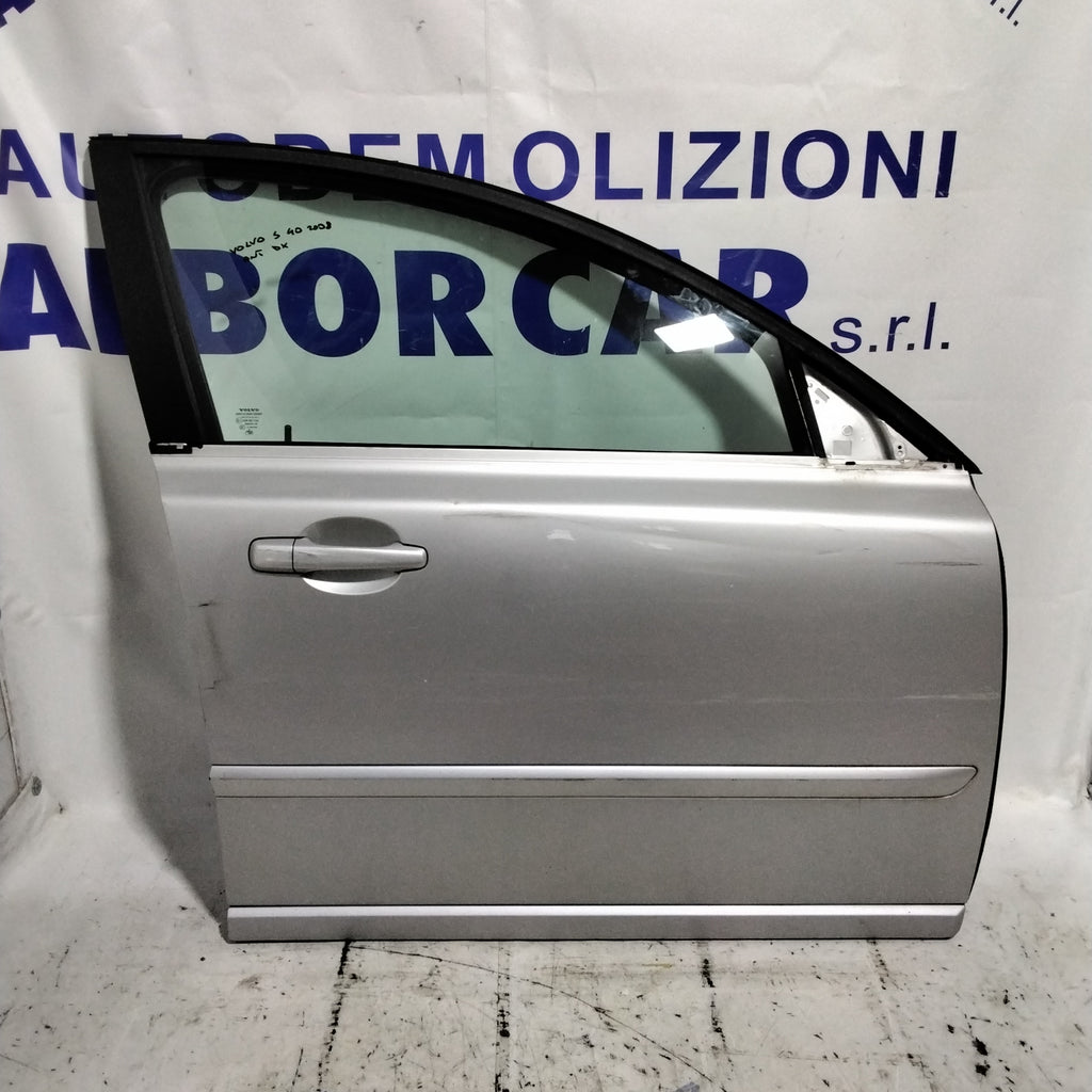 Puerta delantera derecha Volvo S40 año 2008