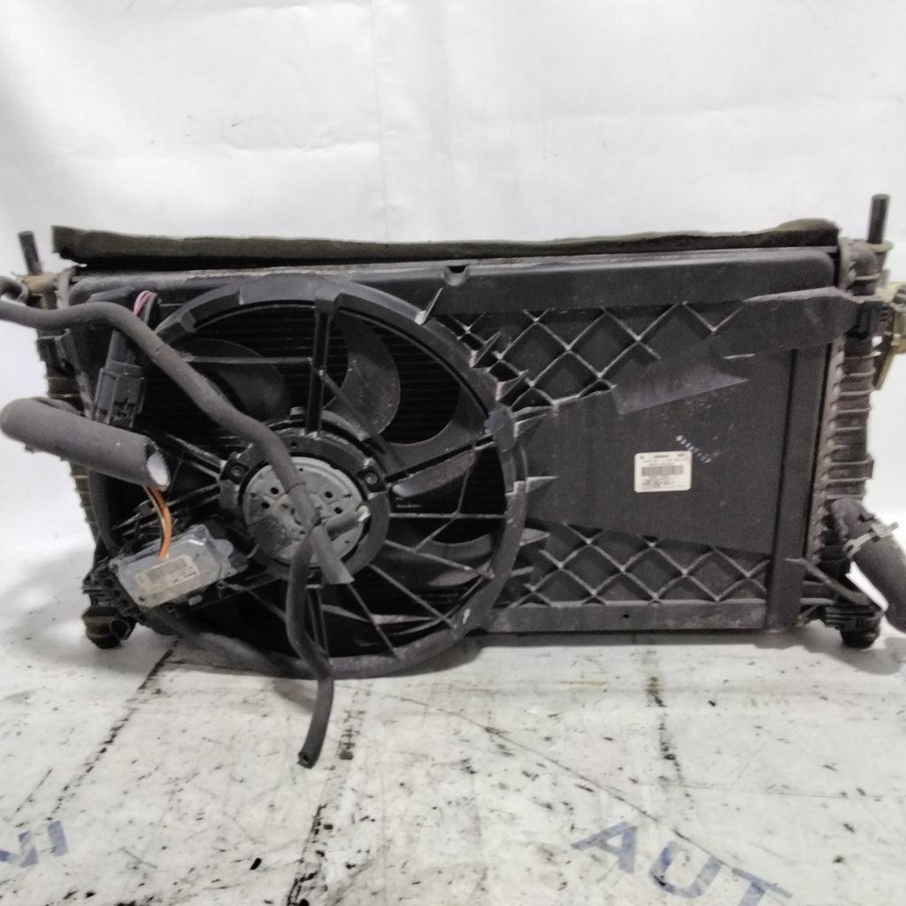 Radiatore completo volvo S40 2.0 benzina anno 2008