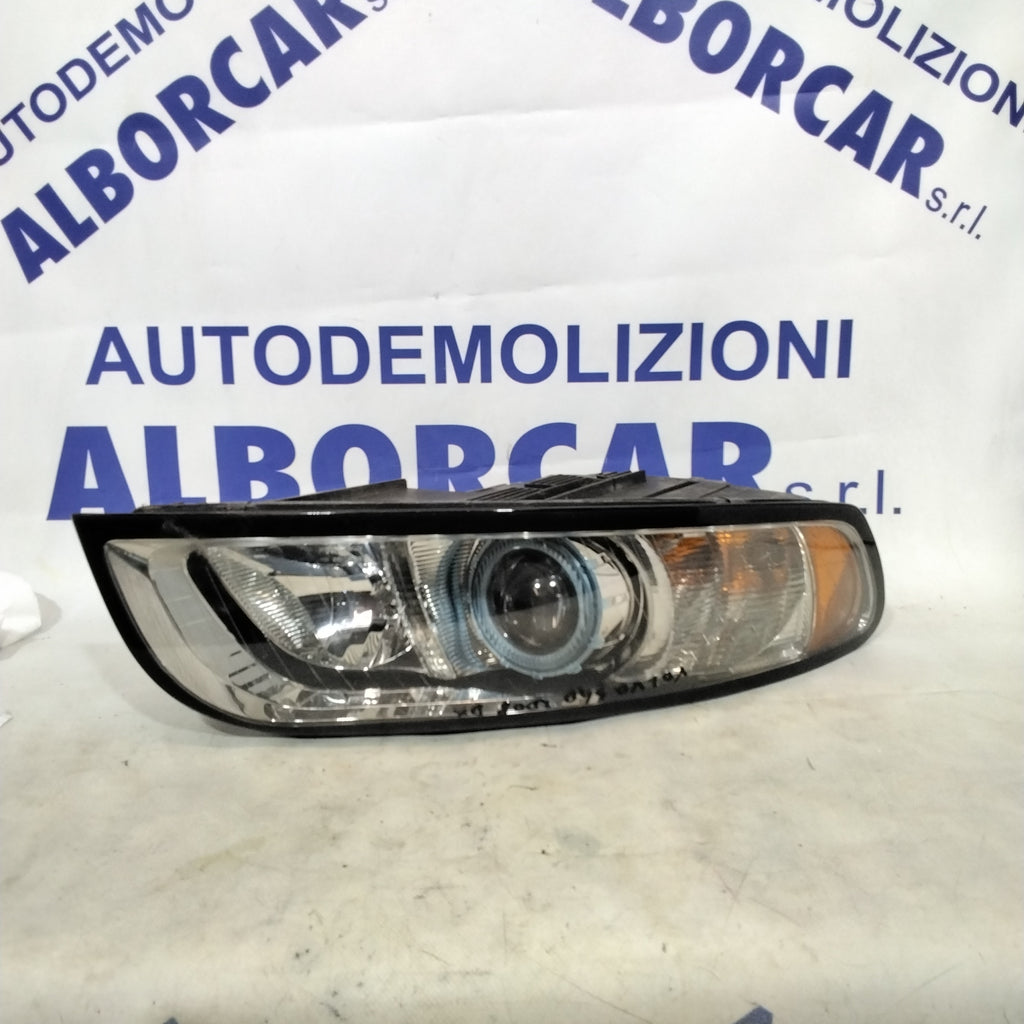 Faro fanale destro   volvo S40 ano 2008 codice:31265699 (sf8p4)