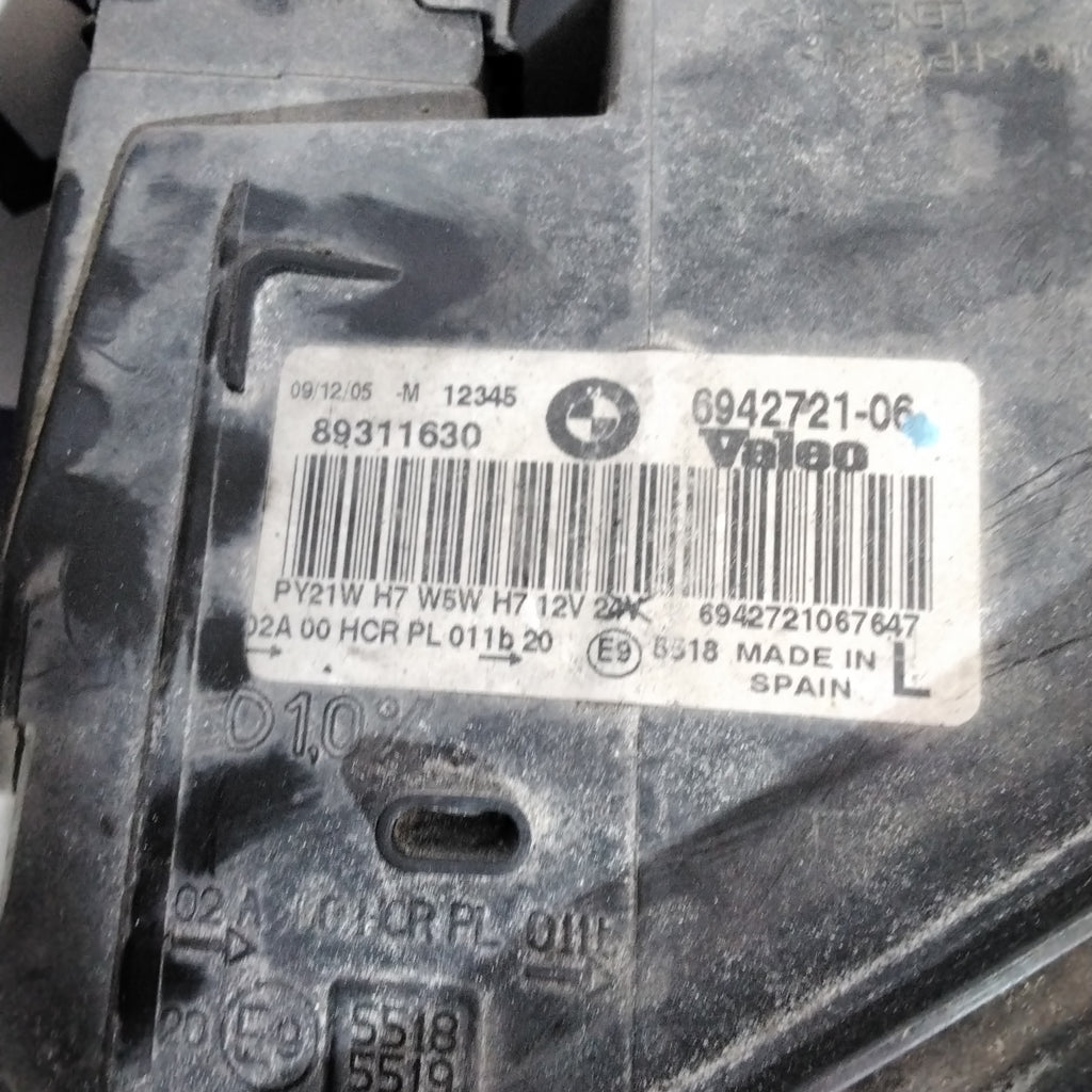 Faro fanale sinistro  bmw 320 anno 2006 codice:89311630