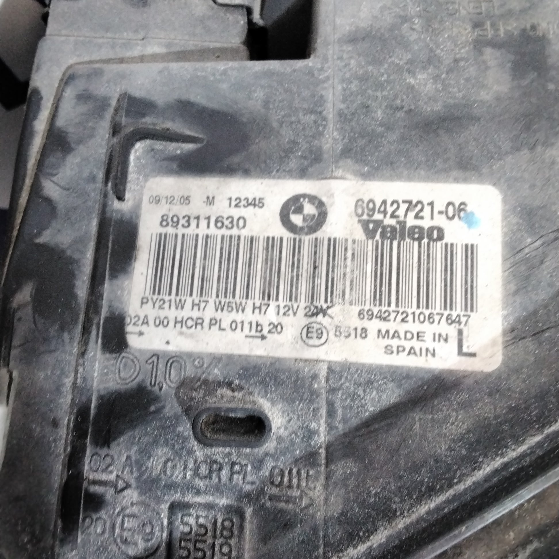 Faro fanale sinistro  bmw 320 anno 2006 codice:89311630
