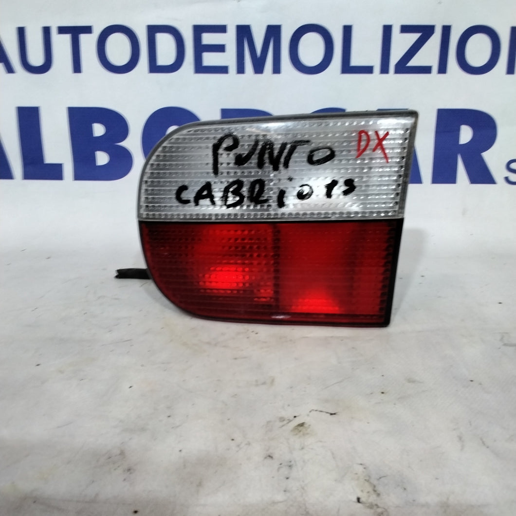 fanale stop destro  fiat punto (cabrio) anno 1995/1999 codice 46720192