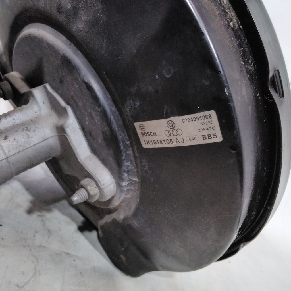Servofreno volkswagen golf 5  2.0 tdi anno 2004 codice:1K1614105