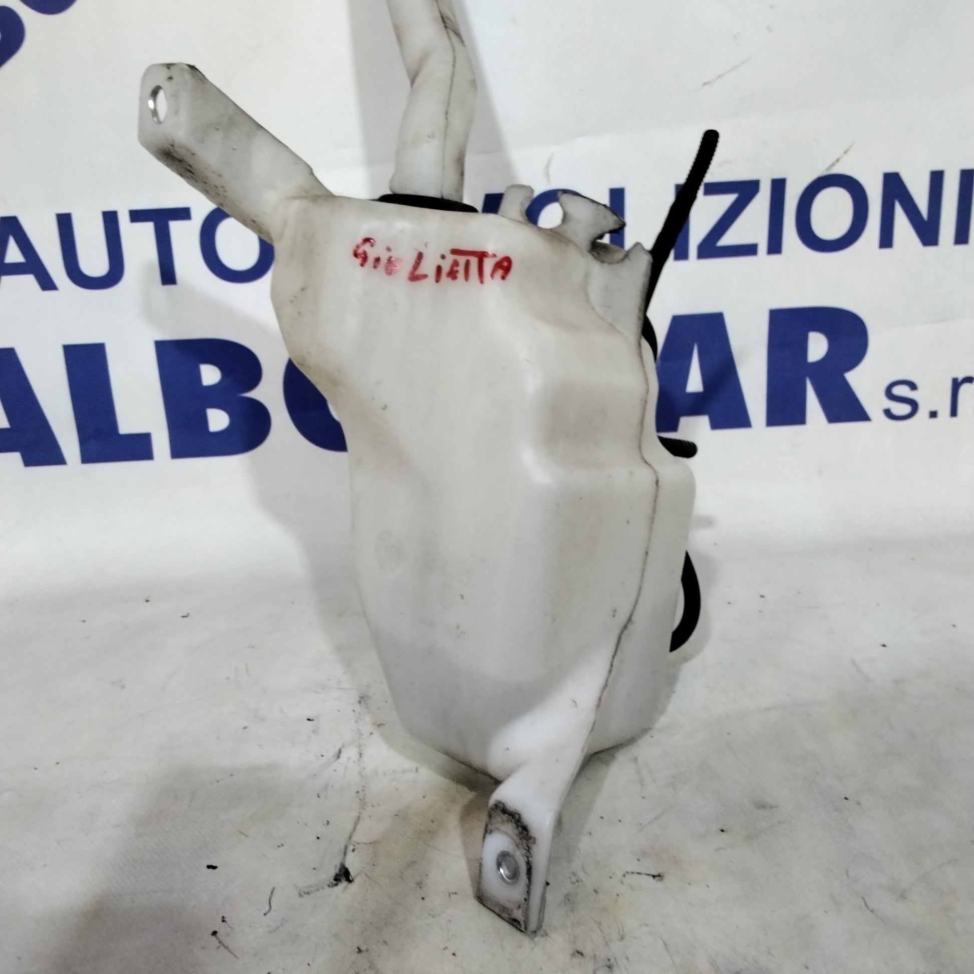 Depósito de agua del limpiaparabrisas Alfa Romeo Giulietta año 2016