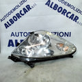 right front headlight/lamp Toyota Corolla year 2006 (sf8p4)