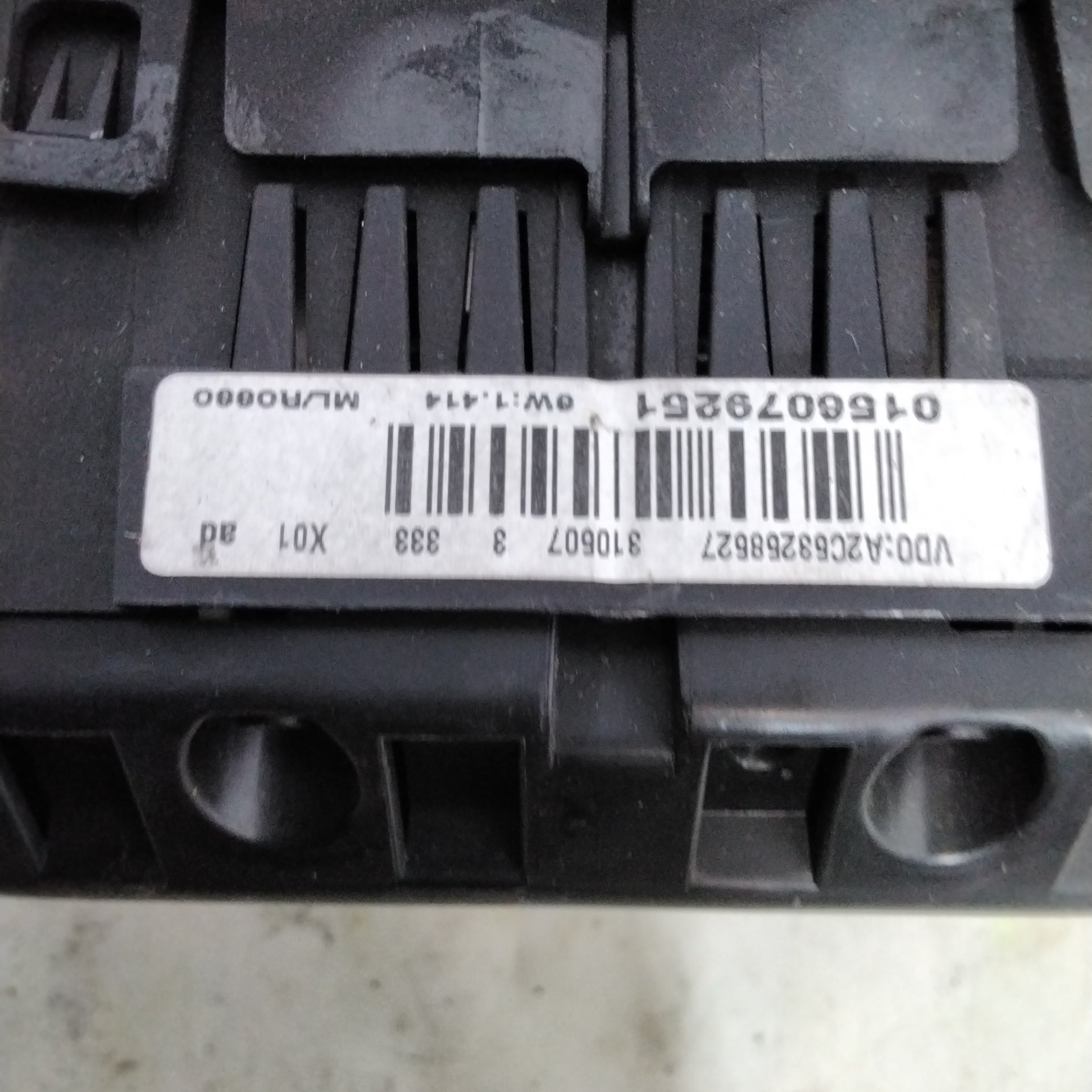 Cuadro de instrumentos / cuentakilómetros Alfa Romeo 159 1.9 JDTM año 2005 código: 0156079251