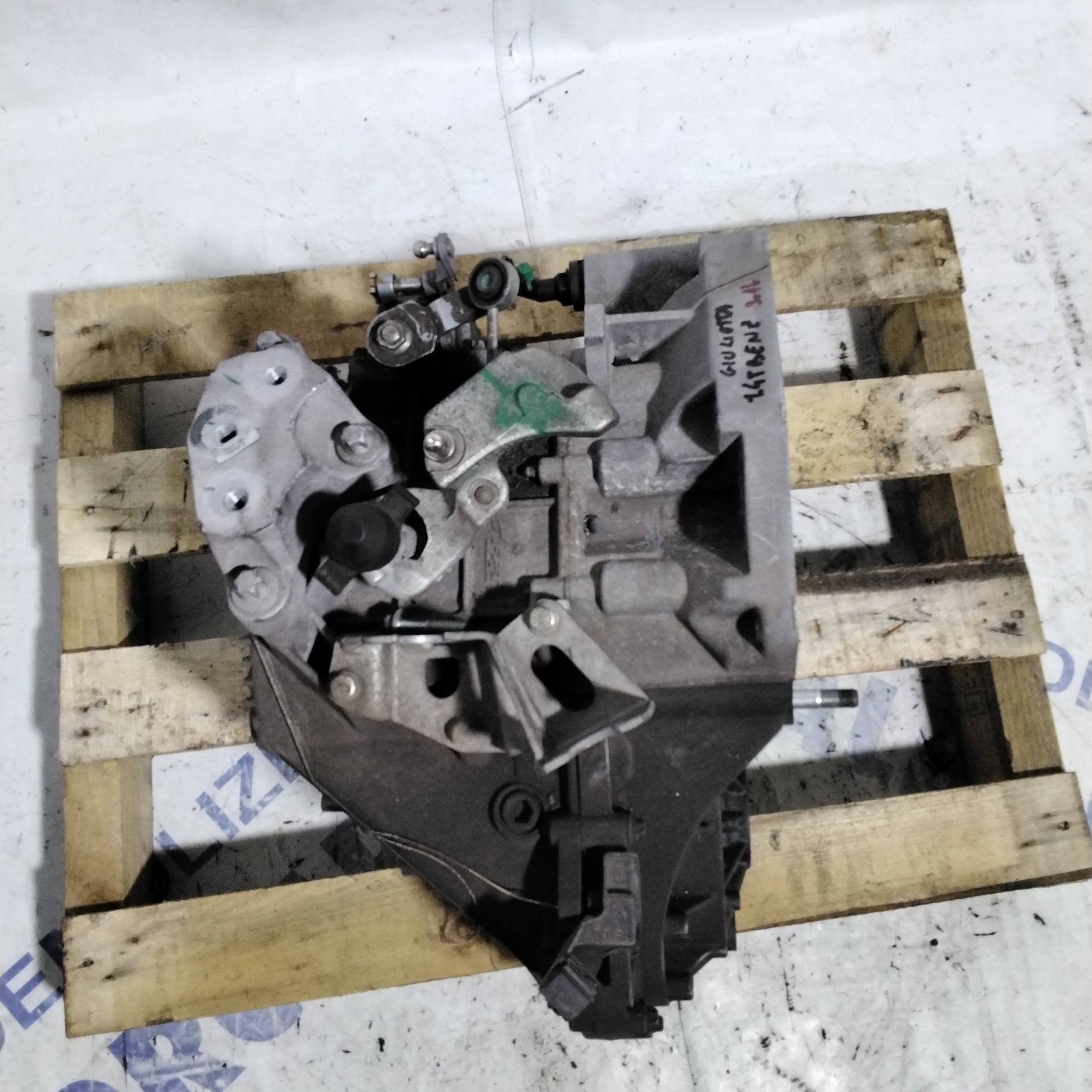 Cambio manuale alfa romeo giulietta 1.4 turbo benzina anno 2016 codice:65220248