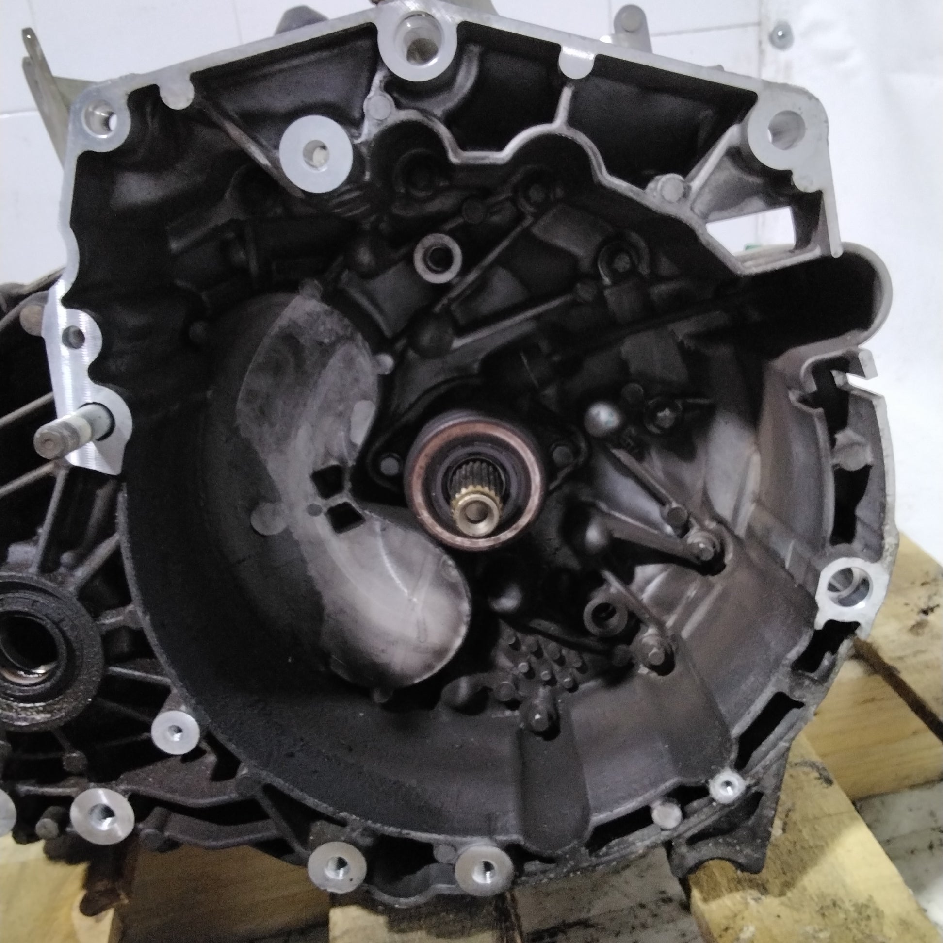 Cambio manuale alfa romeo giulietta 1.4 turbo benzina anno 2016 codice:65220248