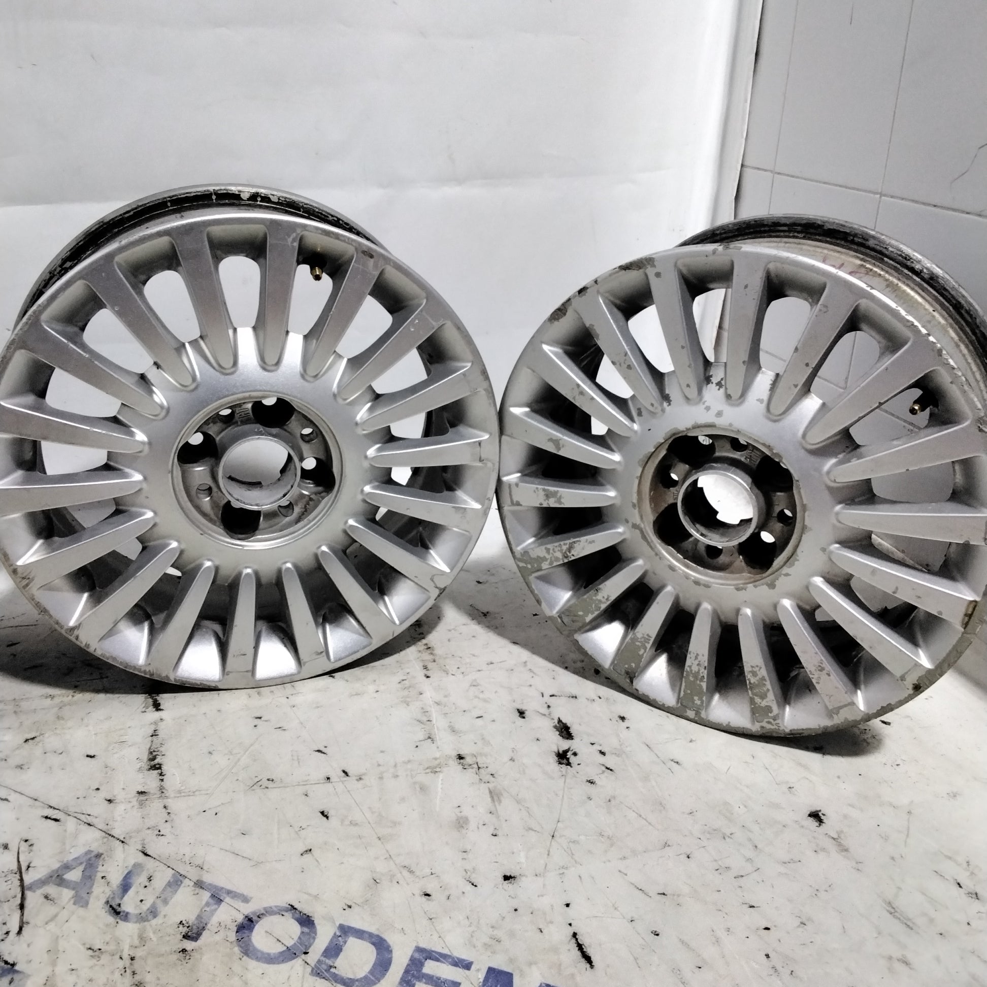 4 cerchi in lega 4 fori fiat 500 15 pollici anno 2007