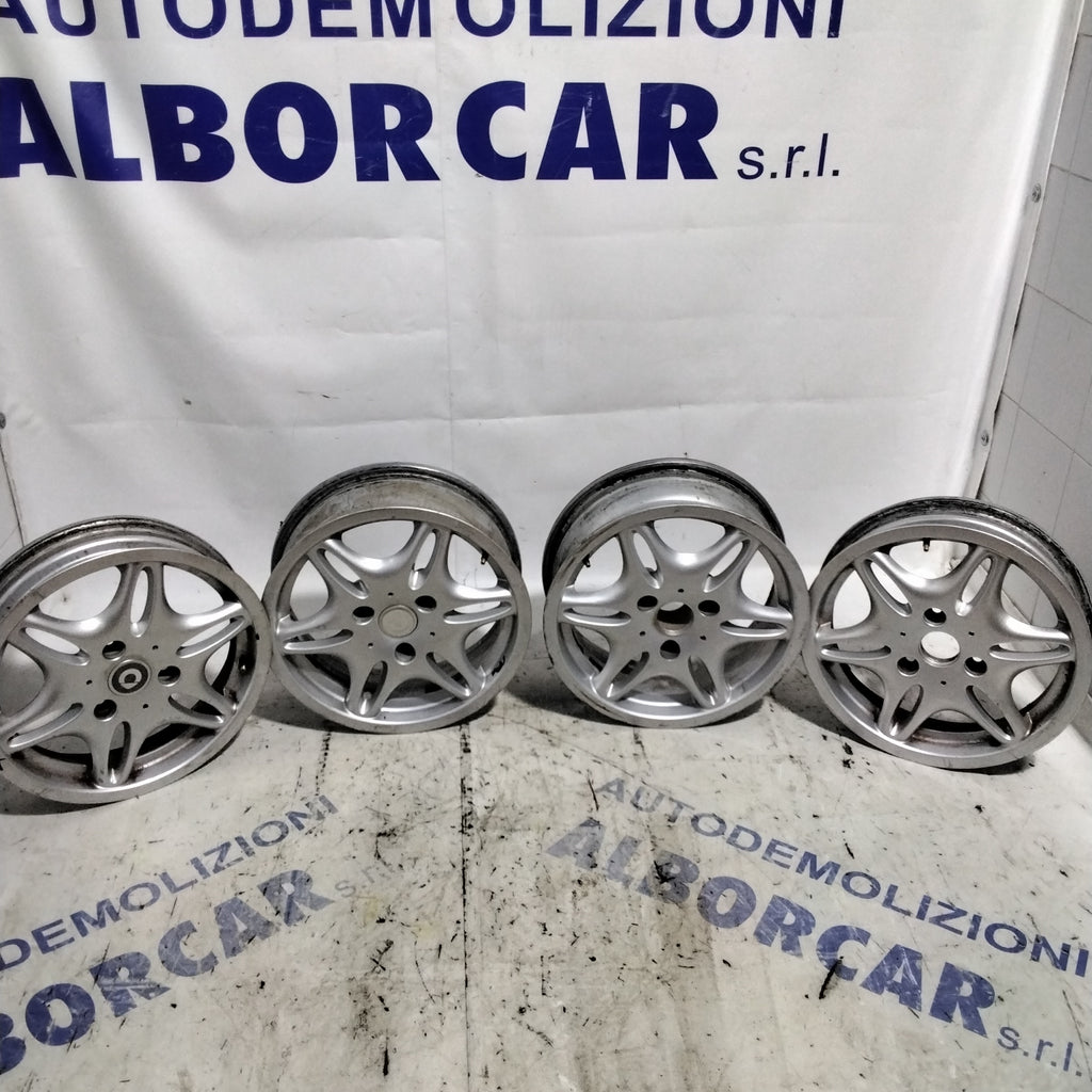 4 cerchi in lega 3 fori smart for two 15pollici