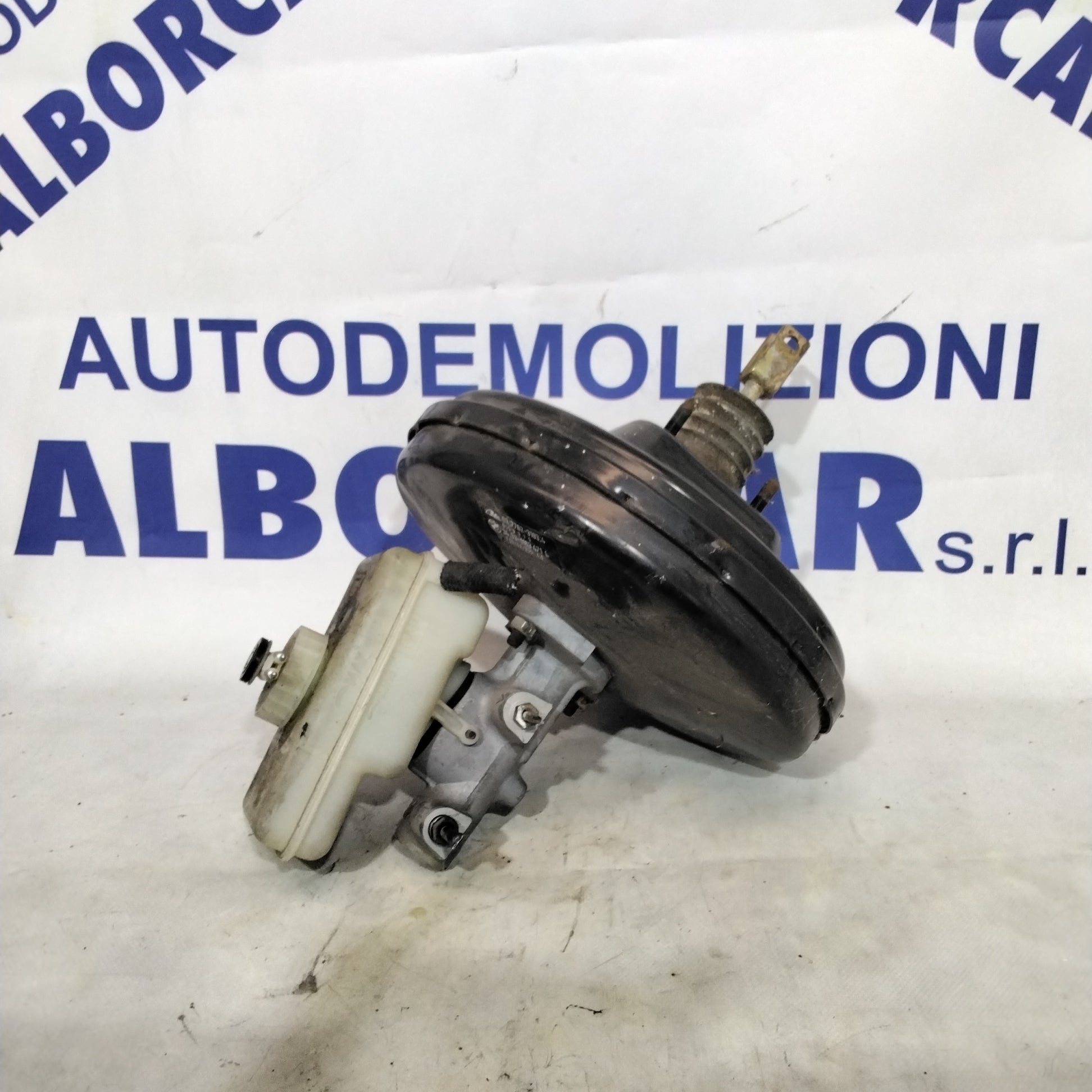 Servofreno BMW z3 2.0 gasolina año 1998 código:34.33-1163471L