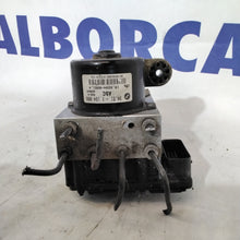 Carica l&#39;immagine nel visualizzatore di Gallery, Pompa centralina abs BMW Z3 2.0 benzina anno 1998 codice:34.511164897

