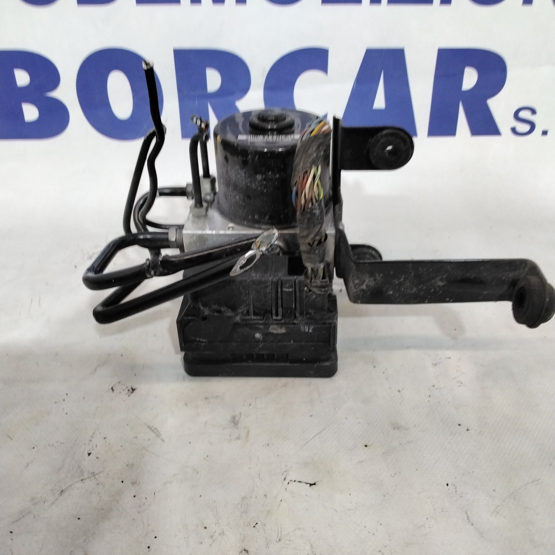 Pompa centralina abs Volvo s40 2.0 benzina anno 2008 codide:30794728