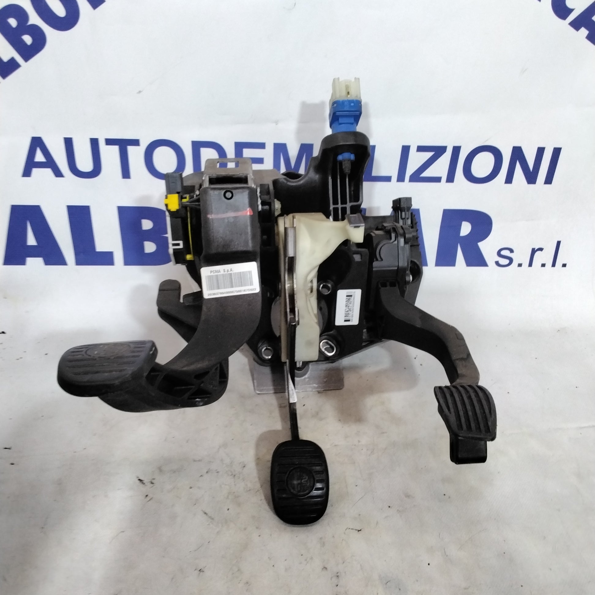 Kit pedale alfa romeo giulietta anno 2016 codice:2589400002