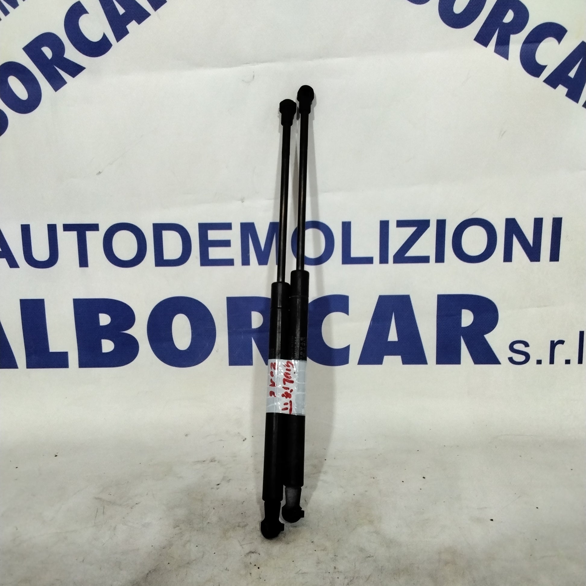 Amortiguadores de capó delantero Alfa Romeo Giulietta año 2016
