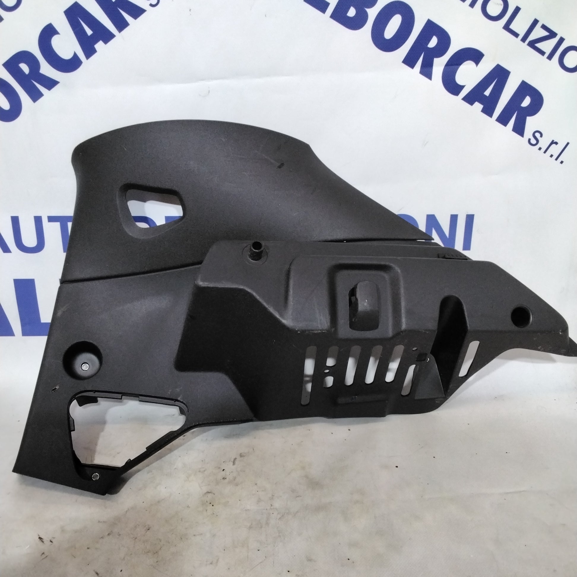 Rivestimento interno bagagliaio destro alfa romeo giulietta anno 2016 codice:156078903