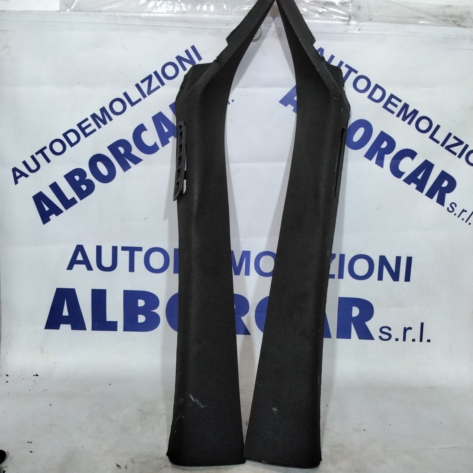 Rivestimento montante anteriore alfa romeo giulietta anno 2016 codice:156088664