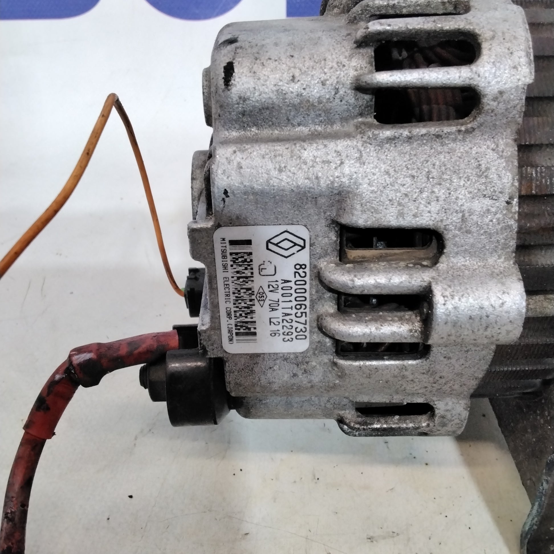 Alternatore renault clio 1.2 benzina anno 2004 codice:8200065730(sf15p8)