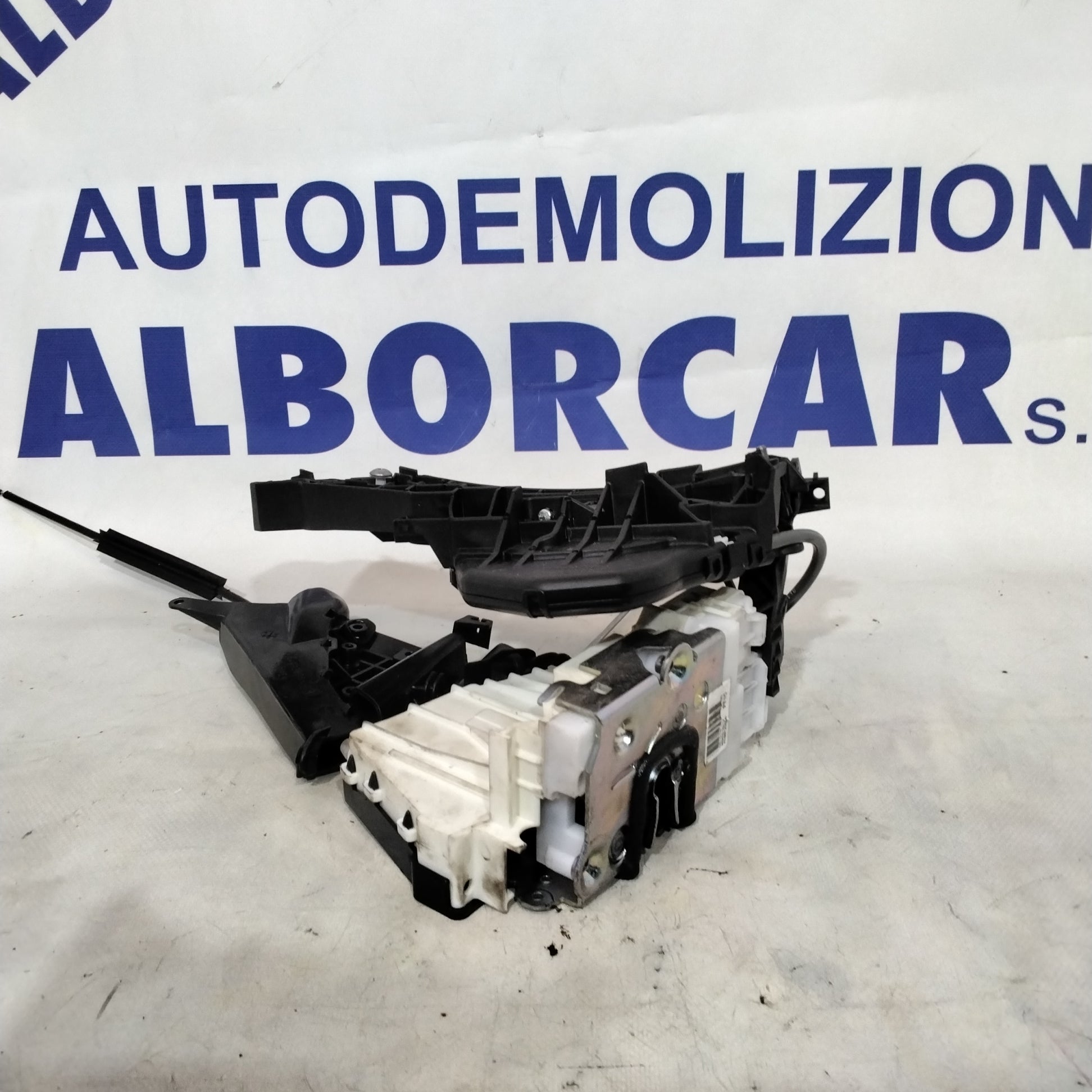 Serratura porta portiera anteriore sinistra mercedes classe A170 anno 2007 codice:1697202535