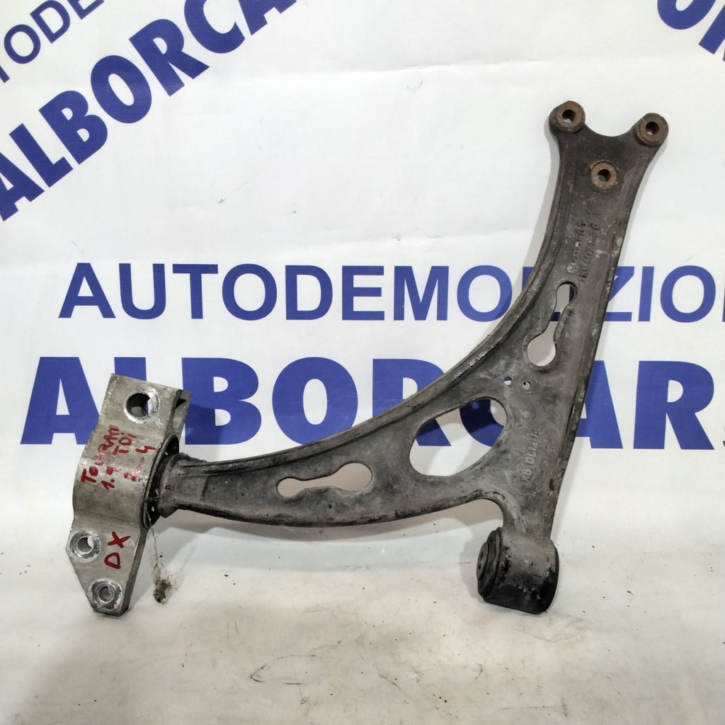 Braccio oscillante anteriore destro volkswagen touran 1.9 tdi anno 2004 codice:1K0407153G
